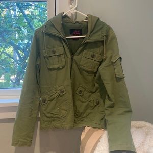 Cute green utility jacket with hood!